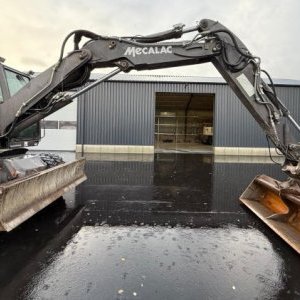 foto 14t mobilbagger haammer gabel 4schaufel Mecalac 714